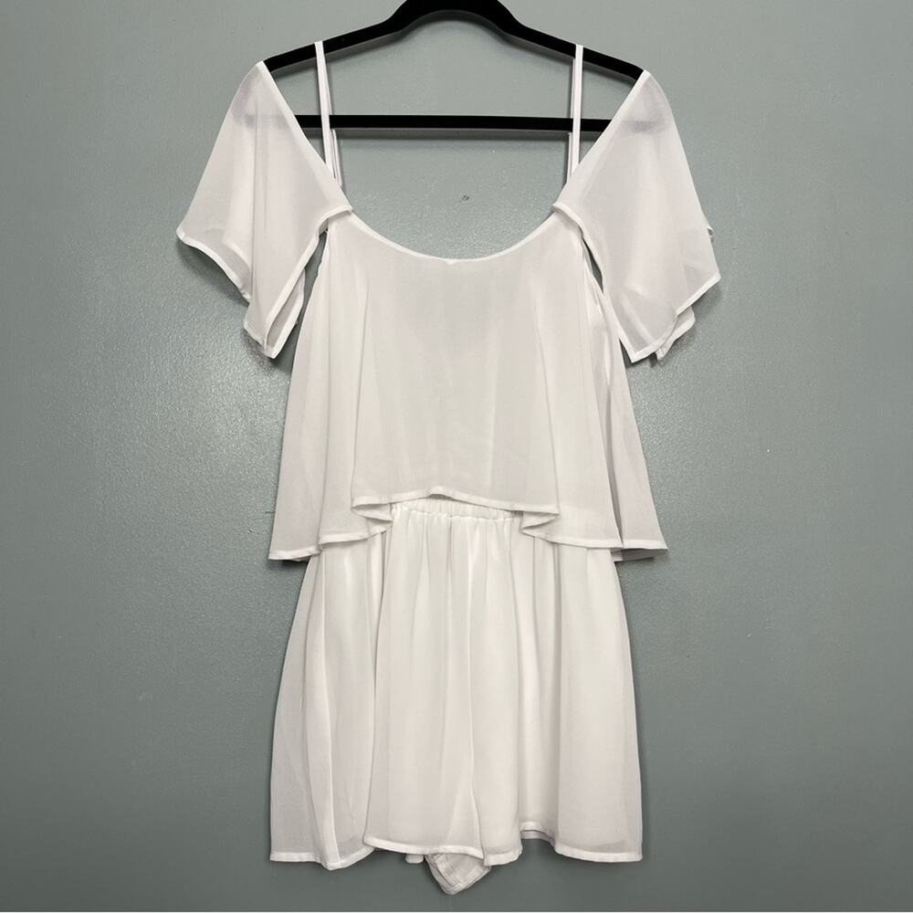 NWT Show Me Your MuMu Caitlin Ruffle Romper White Short Women’s Size Medium